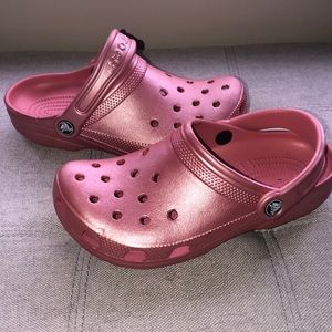Rose gold crocs 💕🌸